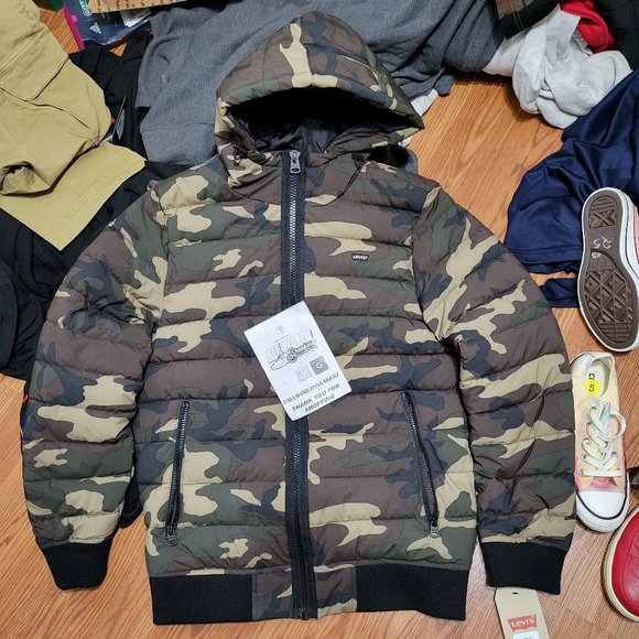 Levi's Mens Stretch Polyester Quilted Puffer Hoodie Jacket Camouflage Camo Small - Picture 3 of 9